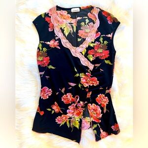 Charlotte Russe Rose Blouse. Size Small